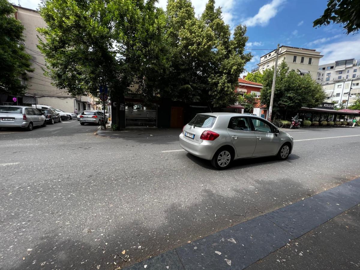 Boulevard Apartment Tirana Extérieur photo
